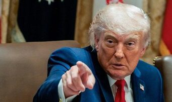 Trump Ancam Veto, Senat AS Dorong Hentikan Perang Iran