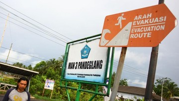 Tsunami Kecil Terjang Tiga Pesisir Indonesia Usai Gempa Filipina