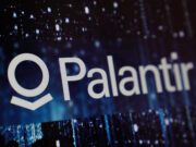 UK Pertimbangkan Akhiri Kontrak Palantir di NHS