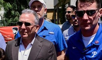 Utusan Trump Bertolak ke Swiss untuk Negosiasi dengan Iran