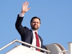 Vance Tiba di Swiss untuk Negosiasi Nuklir Iran