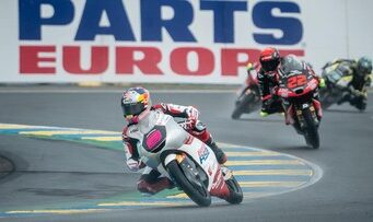 Veda Ega Targetkan Podium di Moto3 Belanda