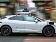 Waymo Tarik Seluruh Robotaxi dari Jalan Bebas Hambatan