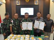 Satgas Pamtas Yonarhanud 1/PBC/1 Kostrad Kembali Ukir Prestasi, Gagalkan Penyelundupan 21,4 Kg Sabu dan Amankan WNA di Entikong