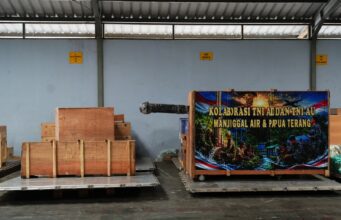 Perluas Akses Air Bersih dan Listrik di Papua, TNI AD Kirim Dukungan Program Manunggal Air dan Papua Terang