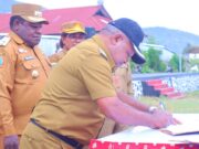 Kodim 1714/PJ dan Polri Berikan Dukungan Penuh Bersama Pemda Kab. Puncak Jaya Dalam Penyerahan SK Pengangkatan CPNS Formasi Tahun 2024