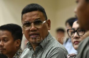 Zulhas Lantik Uya Kuya sebagai Ketua PAN Jakarta