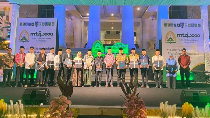 Kontingen Kabupaten Sumbawa Hadiri Malam Ta’aruf MTQ ke-31 NTB