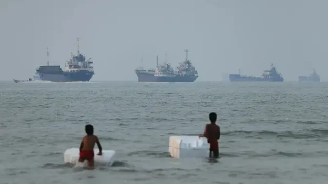AS-Serang-Iran-di-Tengah-Ketegangan-Selat-Hormuz