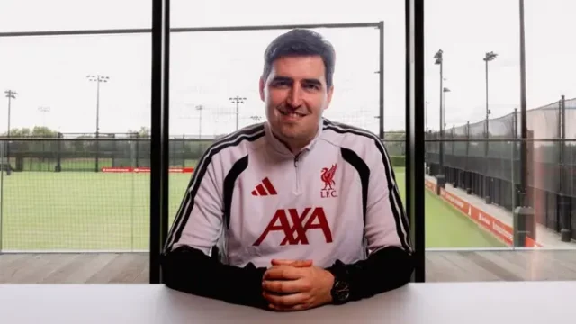Andoni-Iraola-Tegaskan-Pertahankan-Mac-Allister-dan-Alisson-di-Liverpool