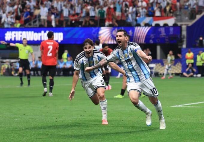 Argentina Bangkit dari Tertinggal 0-2, Kalahkan Mesir 3-2 dan Tembus Perempat Final Piala Dunia 2026