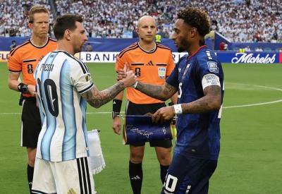 Argentina-Menang-3-2-atas-Cape-Verde-di-32-Besar-Piala-Dunia-2026-Wasit-Dituduh-Abaikan-Aturan-FIFA