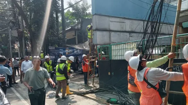 Asosiasi-Tekkom-Desak-Transparansi-Harga-Relokasi-Kabel-untuk-Selamatkan-UMKM