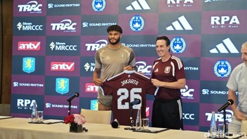 Aston-Villa-Terkejut-Sambutan-Gila-Fans-di-Jakarta