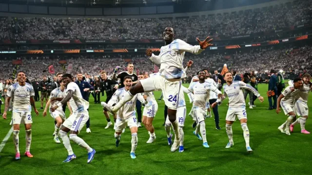 Aston-Villa-Tiba-di-Jakarta-Siap-Bertanding-Lawan-Indonesia-All-Star-di-GBK