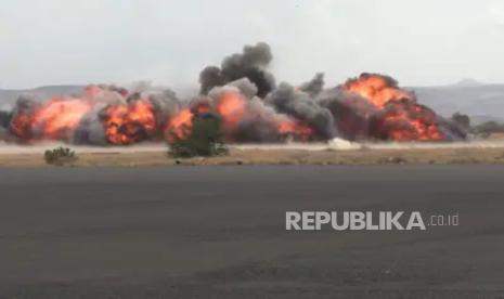 Bandara-Sanaa-Diserang-Houthi-Ancam-Serang-Fasilitas-Strategis-Saudi