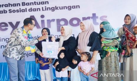Bandara Syamsudin Noor Bantu Penuhi Gizi 127 Anak Cegah Stunting