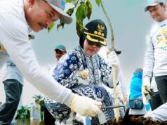 Bontang Tanam Pohon dan Ajak Puasa Lawan Bencana