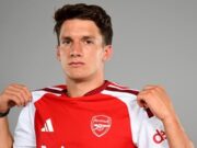 Christos Tzolis Terkejut Diresmikan di Arsenal
