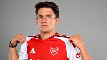 Christos-Tzolis-Terkejut-Diresmikan-di-Arsenal