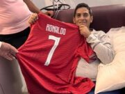 Cristiano Ronaldo Beri Jersey Timnas Portugal ke Korban Gempa Venezuela
