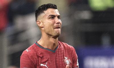 Cristiano Ronaldo Resmi Pensiun Setelah Portugal Tersingkir di 16 Besar Piala Dunia 2026