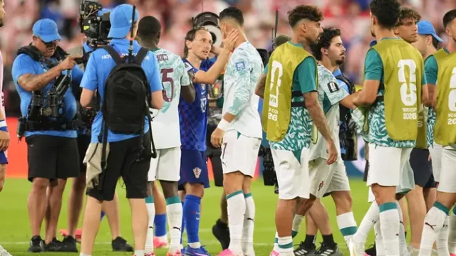 Cristiano-Ronaldo-dan-Luka-Modric-Berpelukan-Usai-Portugal-Kalahkan-Kroasia-di-Piala-Dunia-2026