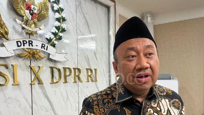 DPR Usulkan Bantuan Operasional untuk PTS dalam RUU Sisdiknas