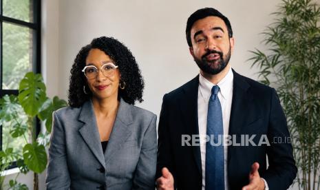 Demokrat-Gegar-Kandidat-Sosialis-Taklukkan-Mesin-Partai-di-New-York