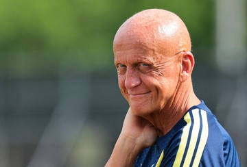 Deschamps Kritik Keputusan Wasit, Collina Balas Tegas: Wasit Kami Berkelas Dunia