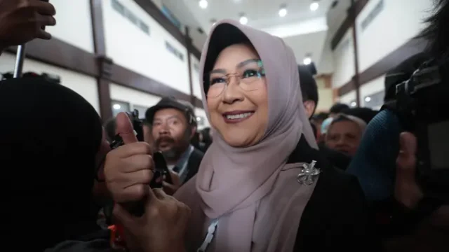 Dokter-Tifa-Hadapi-Sidang-Eksepsi-dalam-Kasus-Ijazah-Jokowi