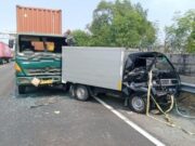Enam Mobil Tabrakan Beruntun di Tol Bintara, Satu Sopir Tewas