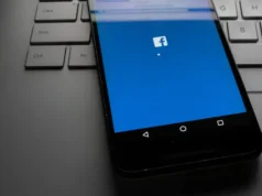 Facebook Ubah Tampilan Jadi Full-Screen Video untuk Lawan TikTok