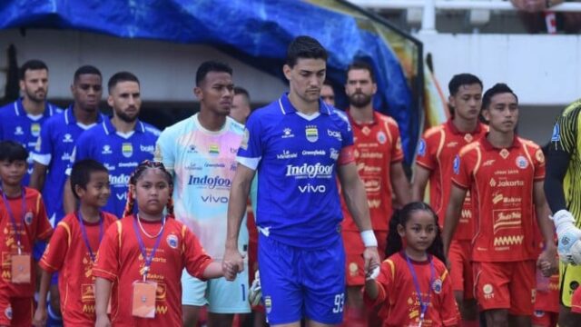 Federico-Barba-Puji-Persib-sebagai-Tim-Besar-di-Asia-Usai-Resmi-Gabung-Palermo