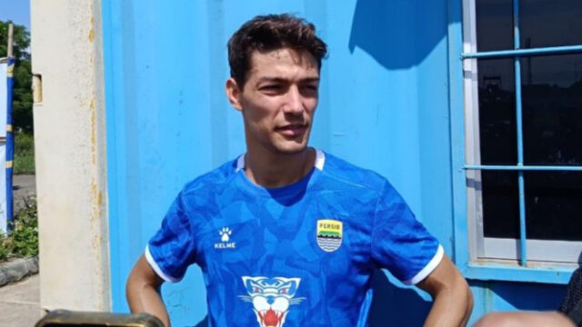 Federico-Barba-Resmi-Gabung-Palermo-Adam-Alis-Sambut-dengan-Kalimat-Bahasa-Italia