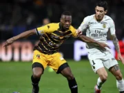 Gabriel Mutumbo Terpikat Persib Bandung: Kekompakan Tim dan Nuansa Paris di Bandung