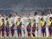 Gary Neville Kritik Tuchel karena Tak Mainkan Kobbie Mainoo Lawan Argentina