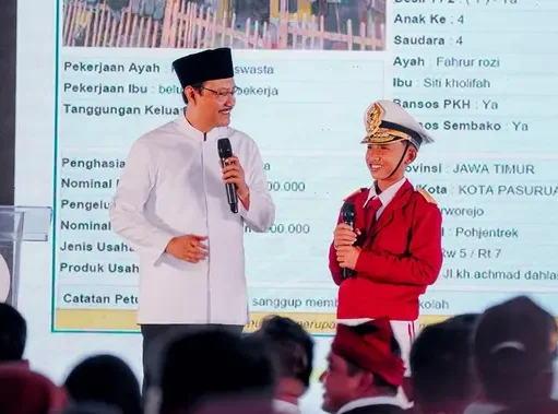 Gus Ipul Ajak Orangtua Siswa Sekolah Rakyat Mandiri Tanpa Bansos