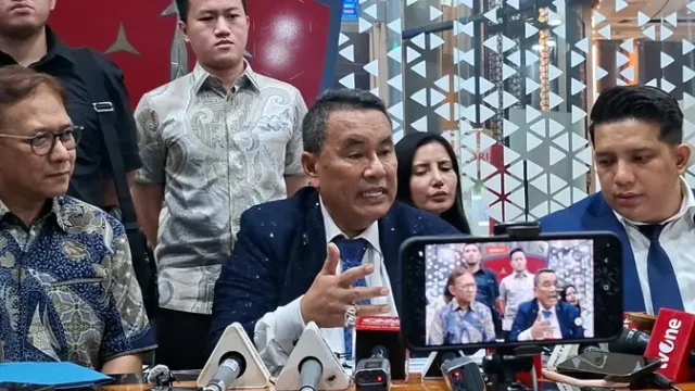 Hotman-Paris-Minta-Maaf-Usai-Dianggap-Rendahkan-Wartawan