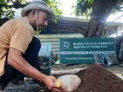 Bertahan dengan Keterbatasan, Mengolah Harapan dari Tumpukan Sampah