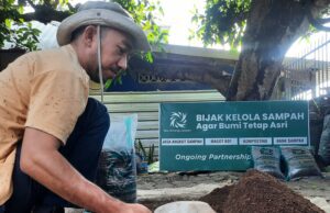 Bertahan dengan Keterbatasan, Mengolah Harapan dari Tumpukan Sampah