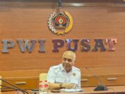 Terkesan Merendahkan Wartawan, PWI Pusat Desak Hotman Minta Maaf