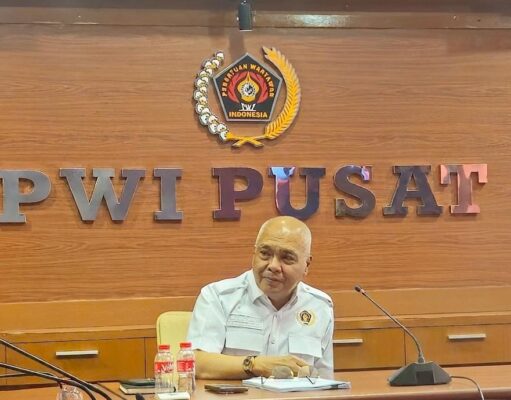 Terkesan Merendahkan Wartawan, PWI Pusat Desak Hotman Minta Maaf