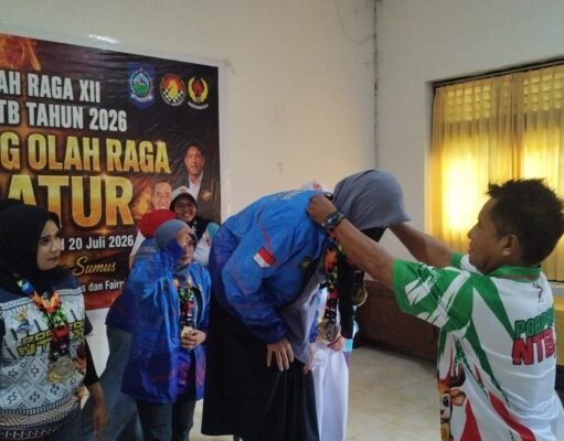 Mahasiswa ilmu Pemerintahan UTS Raih Medali Catur di Porprov