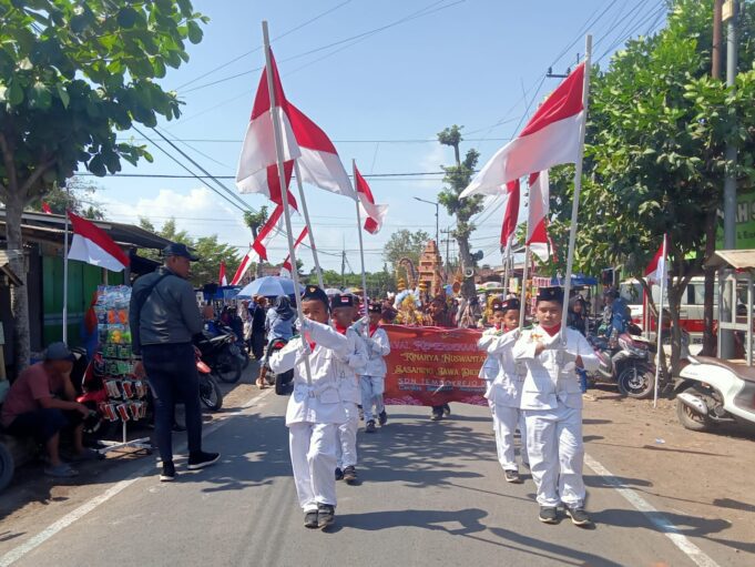 Meriah Polll, Pemerintah Desa Tembokrejo Gelar Karnaval Peringati HUT RI Ke- 81