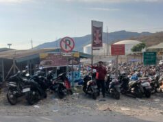 Camat Maluk Geram, Parkiran Karyawan PT AMNT Kuasai Bahu Jalan Negara