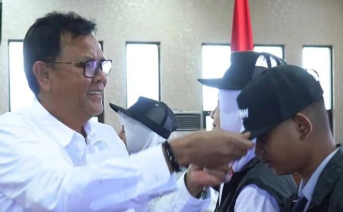 Bupati Jarot: Beasiswa SMK Unggulan Investasi SDM untuk Menyiapkan Generasi Sumbawa yang Siap Bersaing