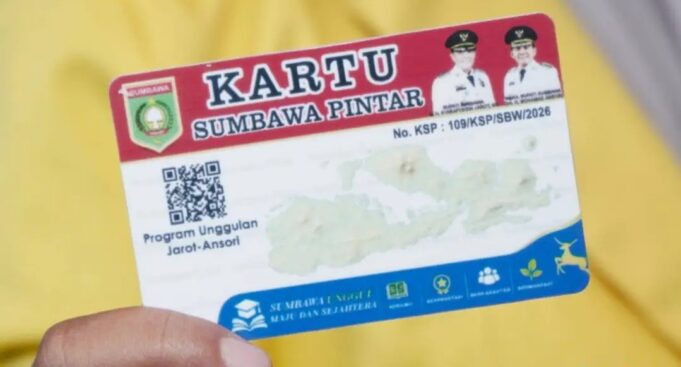 Bupati H. Jarot Luncurkan Kartu Sumbawa Pintar