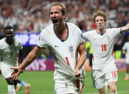 Inggris Hancurkan Kutukan 60 Tahun, Harry Kane Bawa The Three Lions Menang 2-1