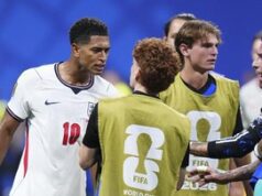 Inggris Kalah Dramatis dari Argentina, Bellingham Tempeleng Barco Usai Laga